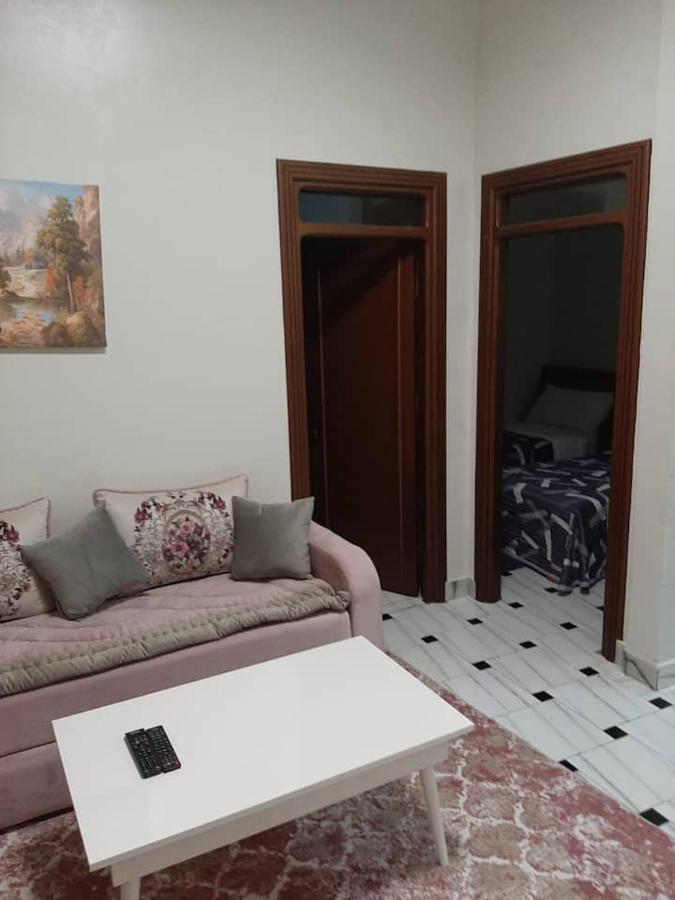 Ground Floor 2 Bedroom Apartment - City Centre Location - Optic Fibre Wifi Tangeri Esterno foto
