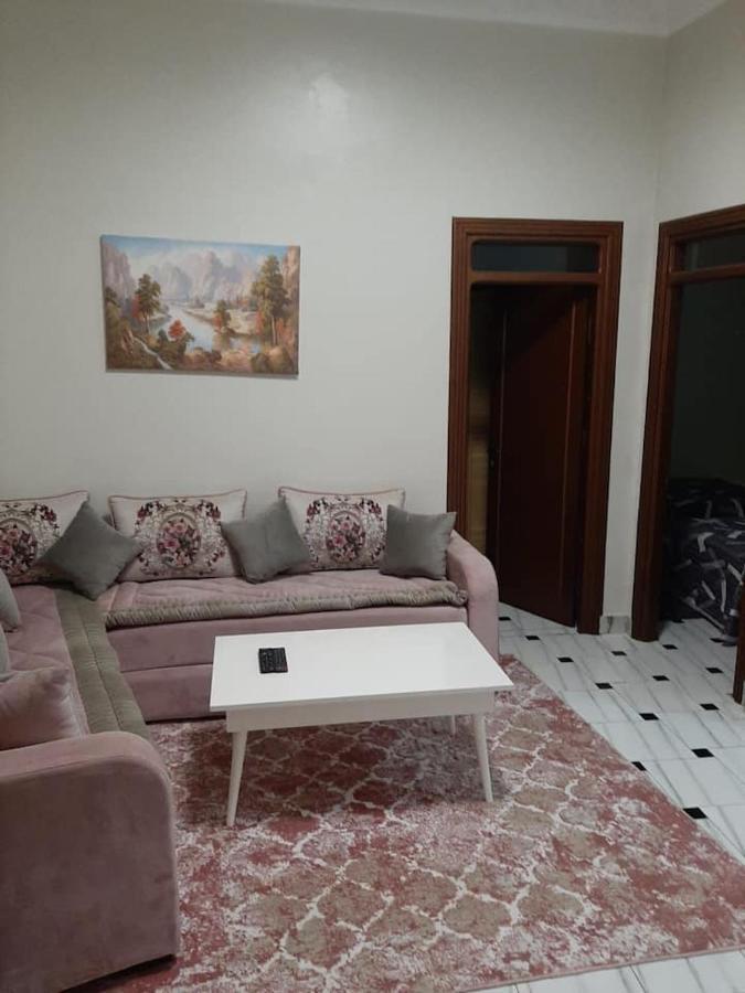 Ground Floor 2 Bedroom Apartment - City Centre Location - Optic Fibre Wifi Tangeri Esterno foto